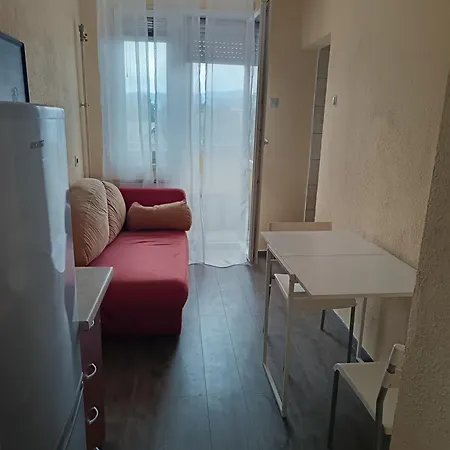 Apartmant * טוזלה